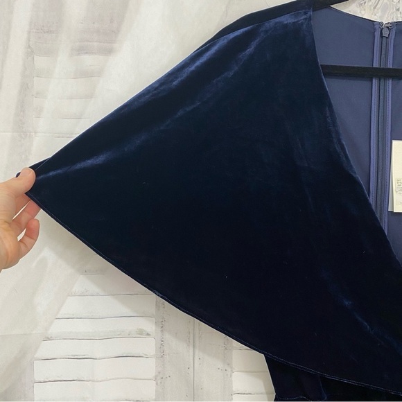 Alex Marie Size 16 Capelet Cape Navy Blue Velvet V-Neck Jumpsuit Wide Leg Formal - Picture 4 of 11